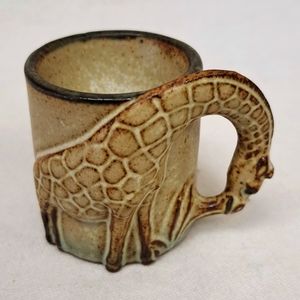 Vintage "Giftcraft" stoneware 3D giraffe egg cup